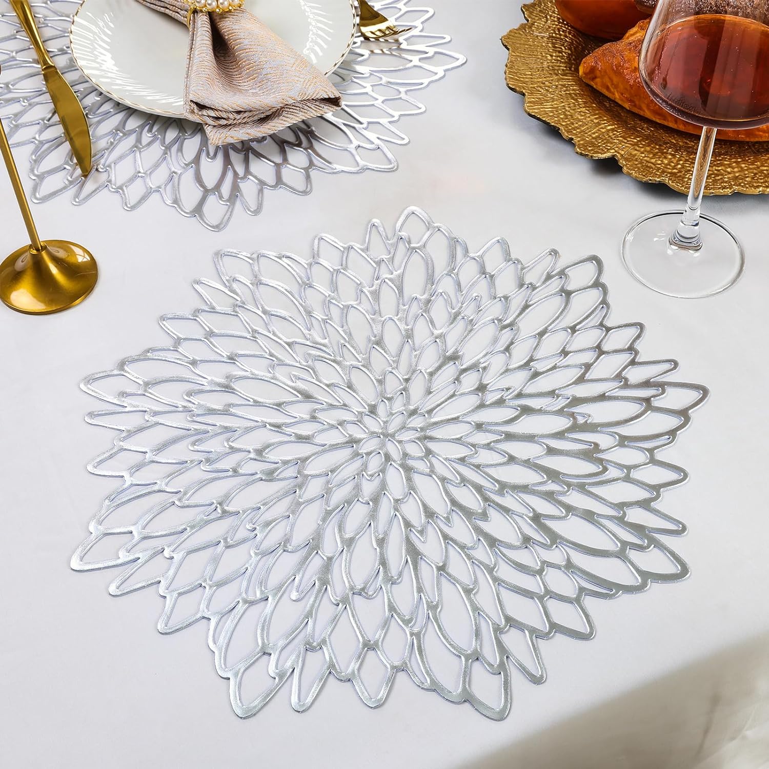 Set of 4 Table Mat Leaf Golden PVC Placemat Hollow Insulation Coaster Pads Table Bowl Home Christmas Modern Style Decor coasters 38CM&Round
Set of 4 Table Mat Leaf Golden PVC Placemat Hollow Insulation Coaster Pads Table Bowl Home Christmas Modern Style Decor coasters 38CM&Round