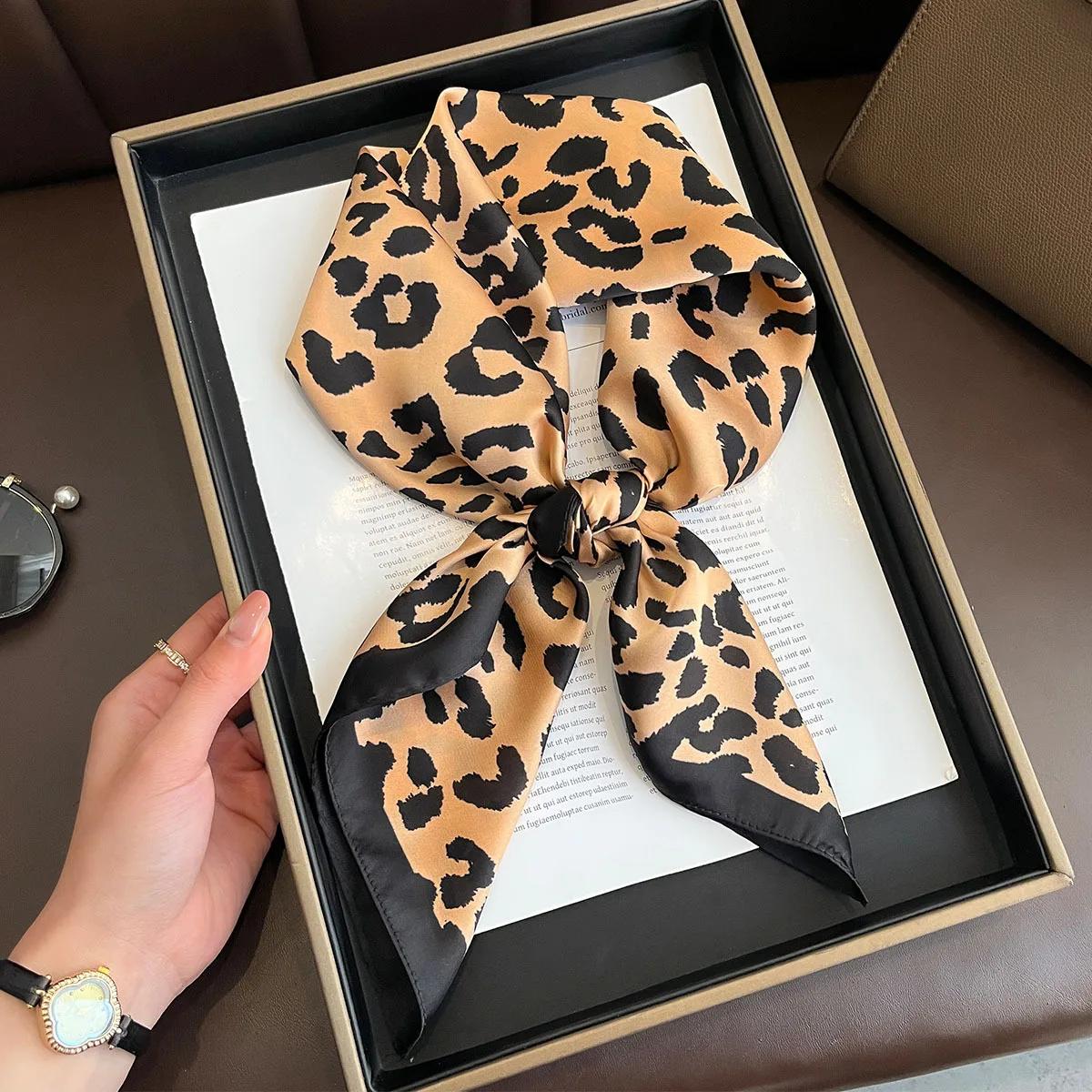 Leopard Scarf Women 70cm Square Silk Imitation Scarves Foulard Neck Kerchief Bandanas Hairband Ties 70x70cm
Leopard Scarf Women 70cm Square Silk Imitation Scarves Foulard Neck Kerchief Bandanas Hairband Ties 70x70cm