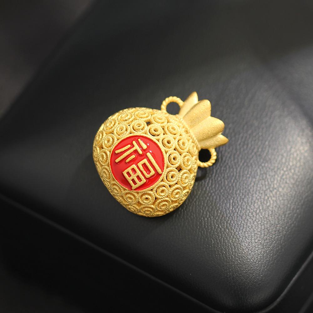 Новая Гэочао ретро золотая полая капельная эмаль lucky bag моделирование брошь нишевая универсальная денежный мешок булавки аксессуары
Новая Гэочао ретро золотая полая капельная эмаль lucky bag моделирование брошь нишевая универсальная денежный мешок булавки аксессуары