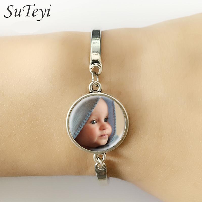 Personalized Custom Bracelet Pet Dog Cat Mom Dad Daugther Son Photo Glass Charm Bracelets Bangles Family Gifts серебряный
Personalized Custom Bracelet Pet Dog Cat Mom Dad Daugther Son Photo Glass Charm Bracelets Bangles Family Gifts серебряный