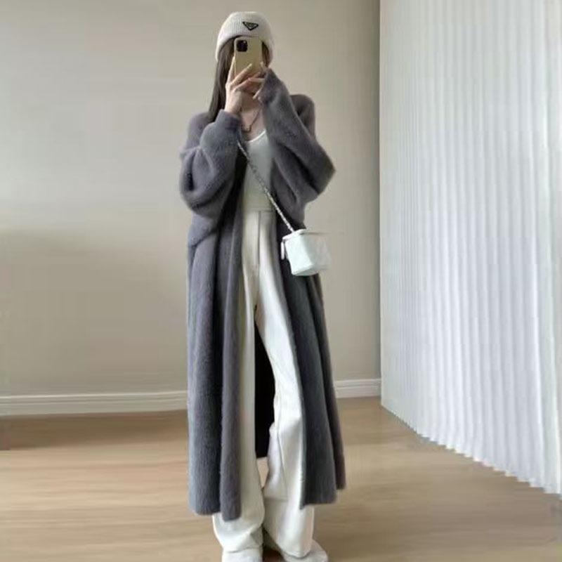 Новые вязаные кардиганы, пальто, однотонные, весна и осень, трикотажные рубашки, дизайн, высококачественный женский толстый топ с V-образным вырезом one size темно-серого
Новые вязаные кардиганы, пальто, однотонные, весна и осень, трикотажные рубашки, дизайн, высококачественный женский толстый топ с V-образным вырезом one size темно-серого