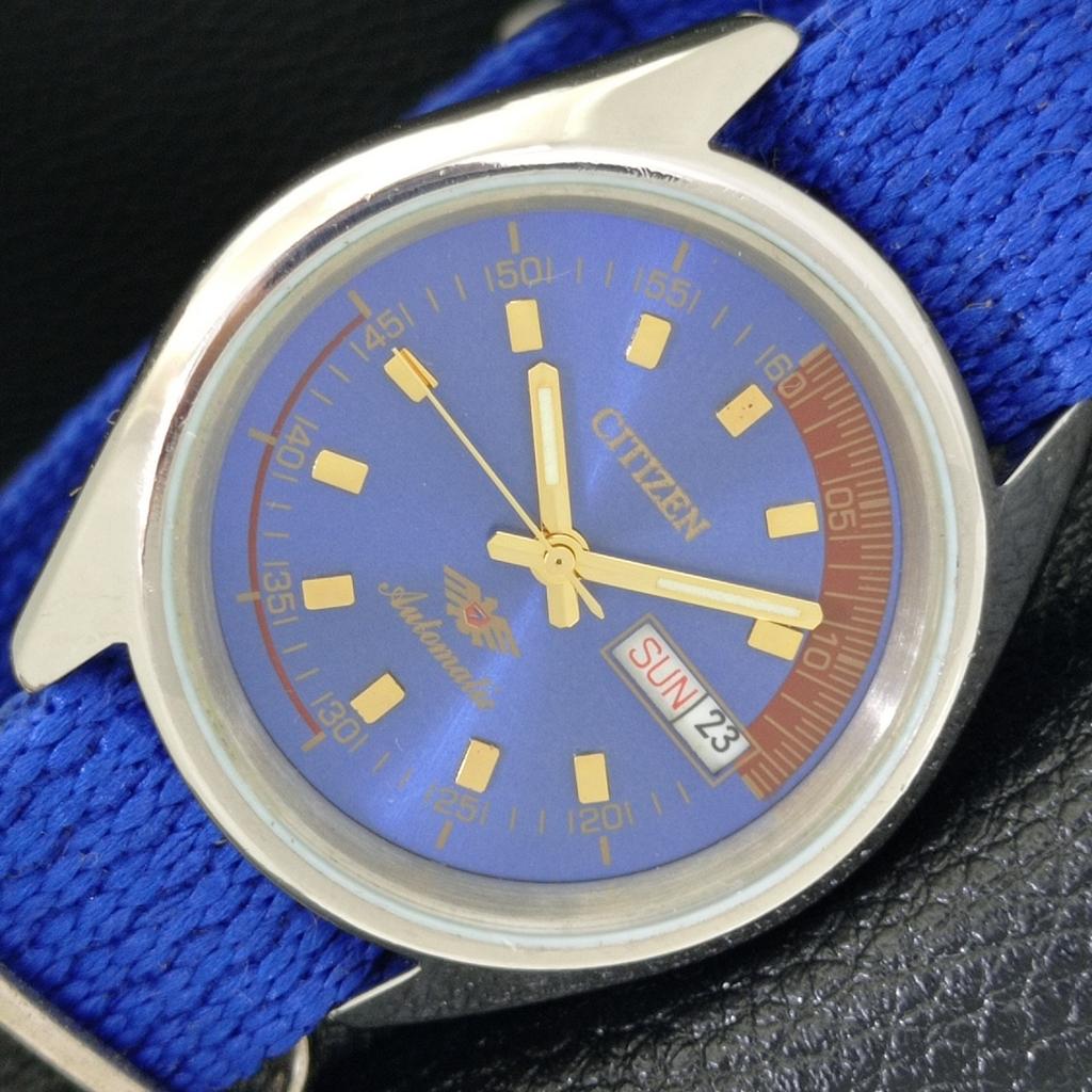CITIZEN AUTOMATIC 8200 VINTAGE JAPAN MENS BLUE COLOR DIAL WATCH a500238-2 R151b-a500238
CITIZEN AUTOMATIC 8200 VINTAGE JAPAN MENS BLUE COLOR DIAL WATCH a500238-2 R151b-a500238