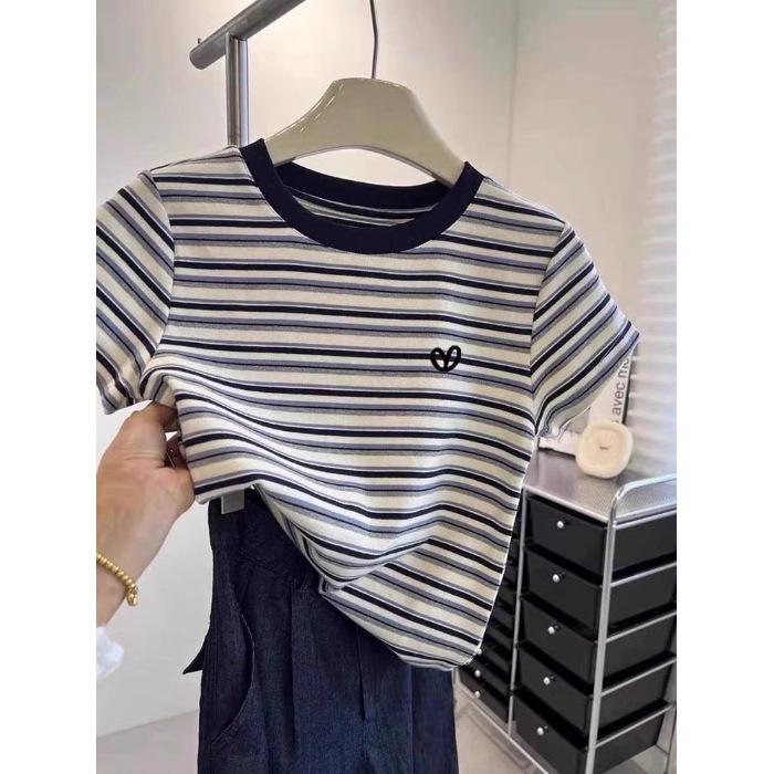 Women s European Striped Heart Print Short-Sleeve T-Shirt - Summer 2026 Fashion XL (Recommended 120-140 lbs)
Women s European Striped Heart Print Short-Sleeve T-Shirt - Summer 2026 Fashion XL (Recommended 120-140 lbs)