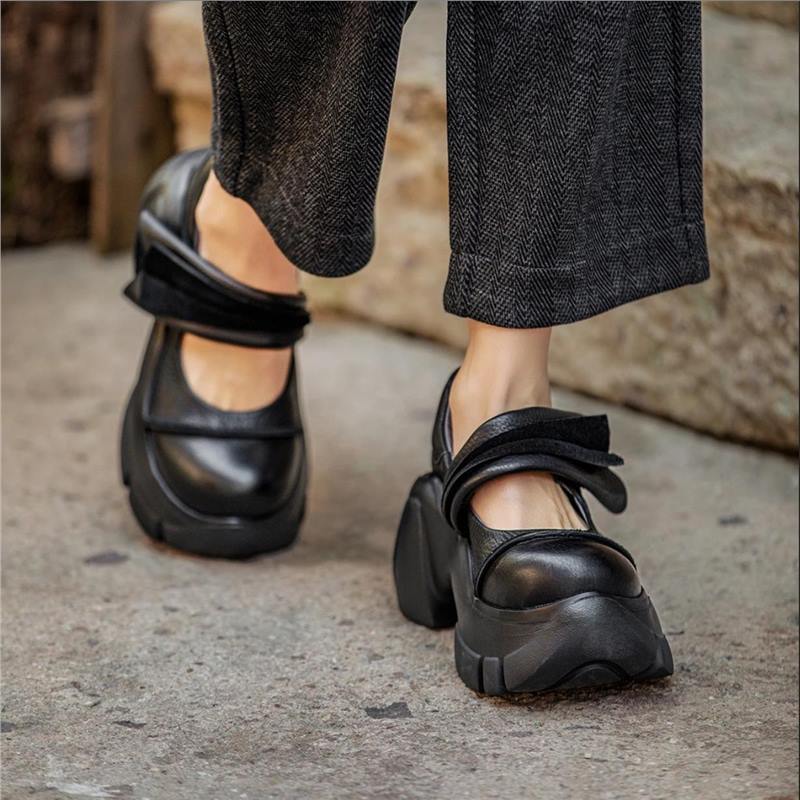Velcro 2025 new platform muffin shoes women s retro British style small leather shoes versatile casual shoes 35 коричневый
Velcro 2025 new platform muffin shoes women s retro British style small leather shoes versatile casual shoes 35 коричневый