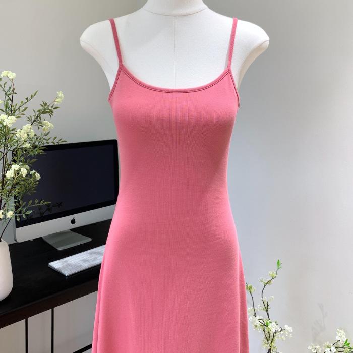 Raspberry red suspender long dress French waist slim dress women s clothing summer seaside vacation skirt A-shaped skirt One size fits all рожевий
Raspberry red suspender long dress French waist slim dress women s clothing summer seaside vacation skirt A-shaped skirt One size fits all рожевий