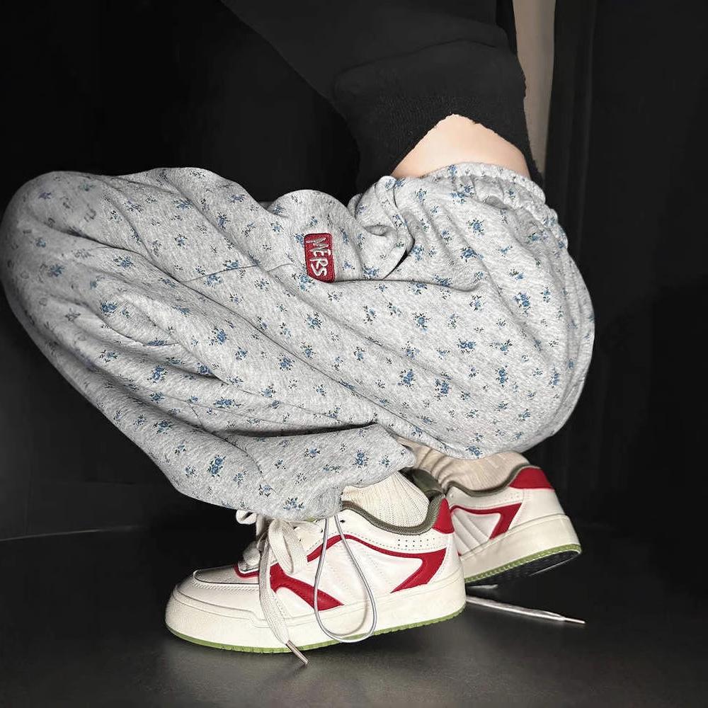 Women s Gray Floral High-Waist Sweatpants, Loose Straight-Leg, Spring Autumn 2025 Collection XXL
Women s Gray Floral High-Waist Sweatpants, Loose Straight-Leg, Spring Autumn 2025 Collection XXL
