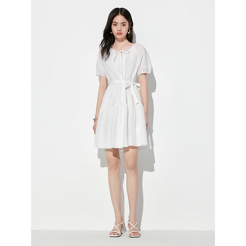 PEACEBIRD Women s Short Sleeve Round Neck Waist-Cinching Mini Dress L
PEACEBIRD Women s Short Sleeve Round Neck Waist-Cinching Mini Dress L