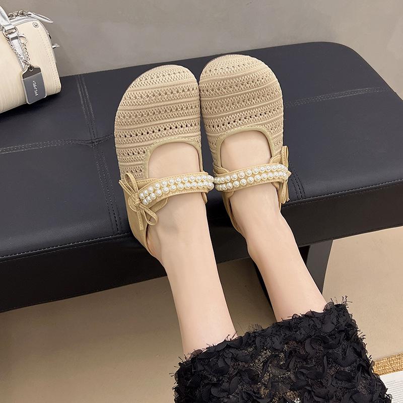 2025 new French holiday small fragrant Mary Jane shoes women s bag head hollow bow flat slippers 40
2025 new French holiday small fragrant Mary Jane shoes women s bag head hollow bow flat slippers 40