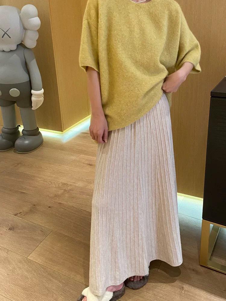 Winter 2025 Elegant Pleated Gray Wool Skirt Medium абрикосовый/цветочный
Winter 2025 Elegant Pleated Gray Wool Skirt Medium абрикосовый/цветочный