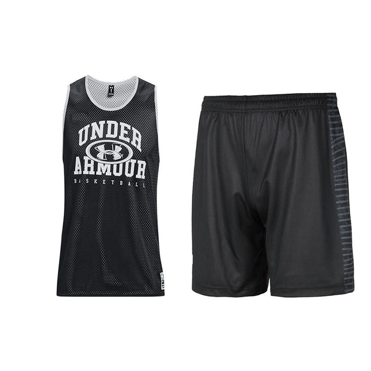 Under Armour Двусторонний баскетбольный жилет с круглым вырезом и эластичными шортами, спортивный комплект для мужчин, черный цвет 1377310-001+24500212-001 S
Under Armour Двусторонний баскетбольный жилет с круглым вырезом и эластичными шортами, спортивный комплект для мужчин, черный цвет 1377310-001+24500212-001 S