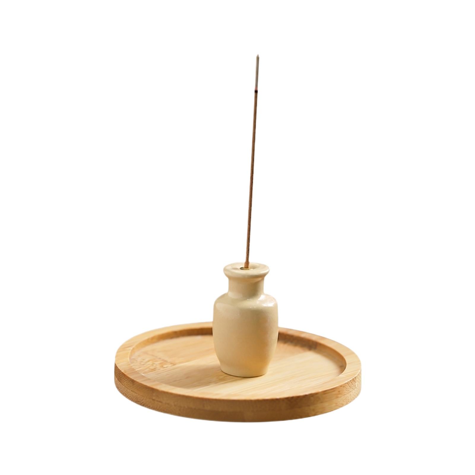 Creative Small Jade Vase Incense Holder and Round Tray Set Home Decorative Accessories for Modern and Minimalist Interiors one size білий
Creative Small Jade Vase Incense Holder and Round Tray Set Home Decorative Accessories for Modern and Minimalist Interiors one size білий
