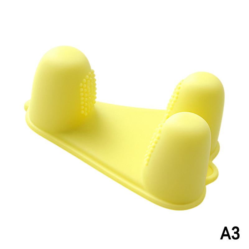 Silicone Snacks Finger Cover Oil-Proof And Dirt-Proof Food Clips Non-Slip Heat Resistant Finger Cots Multi-Function Kitchen Aid A3
Silicone Snacks Finger Cover Oil-Proof And Dirt-Proof Food Clips Non-Slip Heat Resistant Finger Cots Multi-Function Kitchen Aid A3