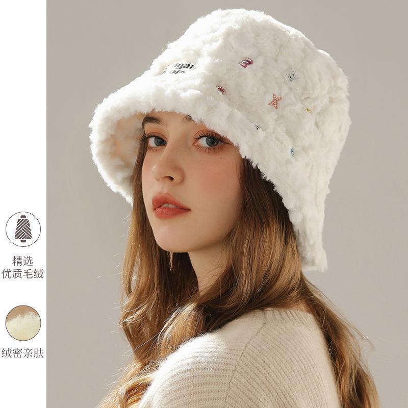 Winter new plush bucket hat women s big head circumference shows small face thickened warm colored diamond alphabet hat advanced sense M(56-58cm)
Winter new plush bucket hat women s big head circumference shows small face thickened warm colored diamond alphabet hat advanced sense M(56-58cm)