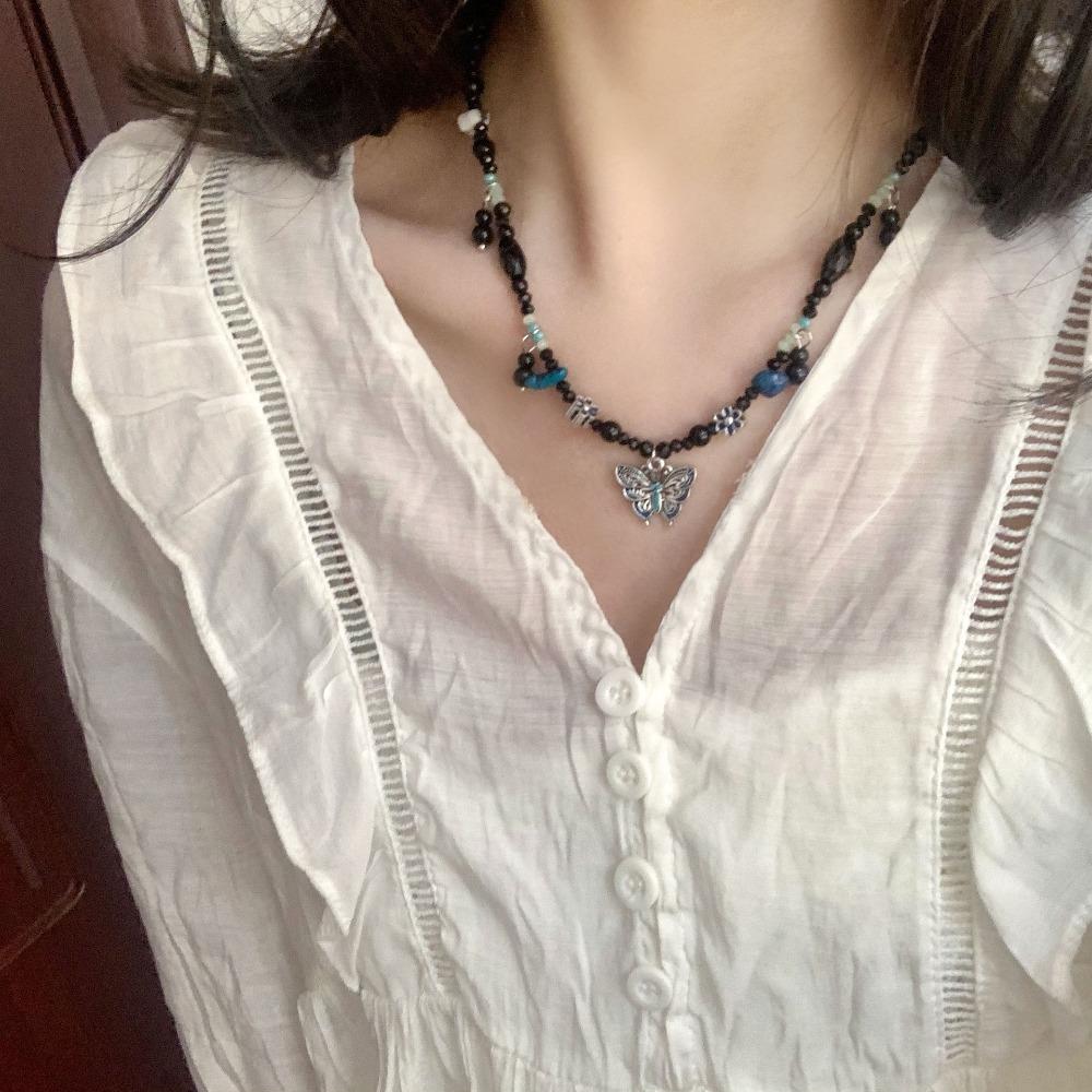 Creative Exaggerate For Women Korean Style Necklace Butterfly Pendant Women Necklace Clavicle Chain
Creative Exaggerate For Women Korean Style Necklace Butterfly Pendant Women Necklace Clavicle Chain