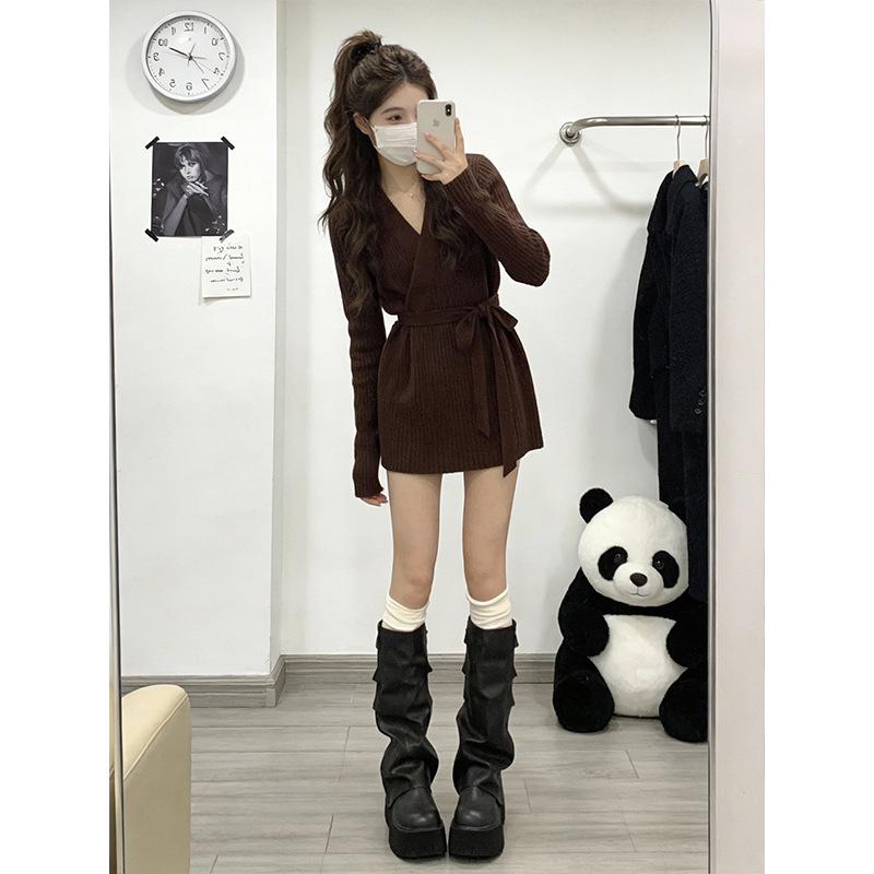 Korean Style Petite V-Neck Lace-Up Long-Sleeve Dress with Versatile Short Skirt Large
Korean Style Petite V-Neck Lace-Up Long-Sleeve Dress with Versatile Short Skirt Large