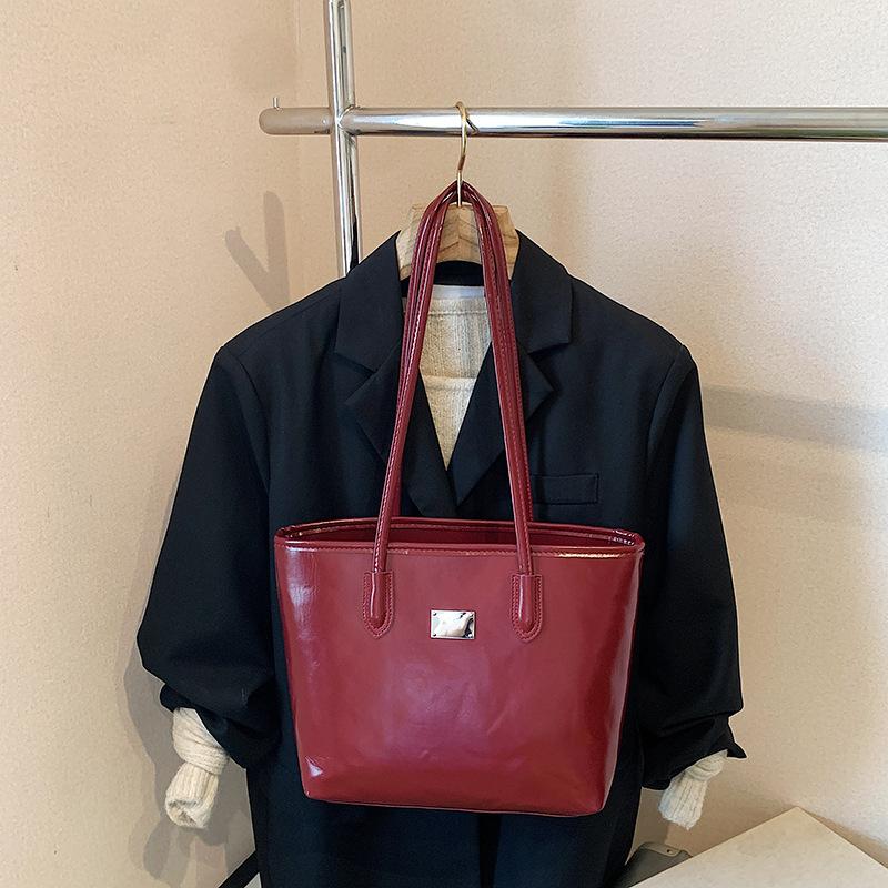 Premium handbag bag women s new niche shoulder bucket bag oblique span vegetable basket commuter tote bag &
Premium handbag bag women s new niche shoulder bucket bag oblique span vegetable basket commuter tote bag &