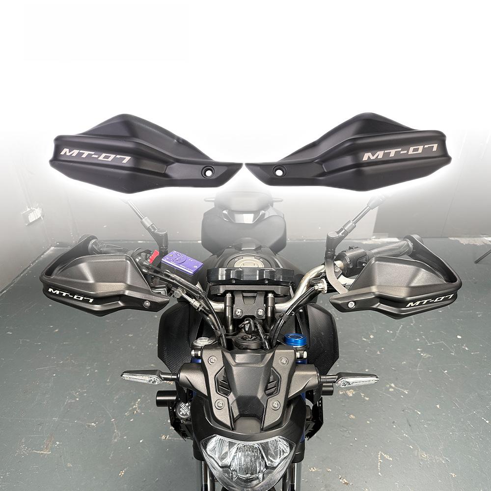 For MT07 FZ07 Handguard Handlebar Windshield For YAMAHA FZ-07 MT-07 2014-2024 Hand Guards Shield Brake Lever Protector чёрный
For MT07 FZ07 Handguard Handlebar Windshield For YAMAHA FZ-07 MT-07 2014-2024 Hand Guards Shield Brake Lever Protector чёрный