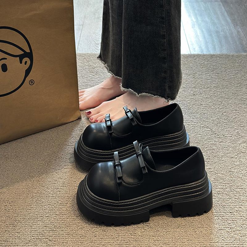 Retro black leather surface platform small leather shoes women s new spring and autumn versatile skirt Mary Jane single 40 матовый черный
Retro black leather surface platform small leather shoes women s new spring and autumn versatile skirt Mary Jane single 40 матовый черный