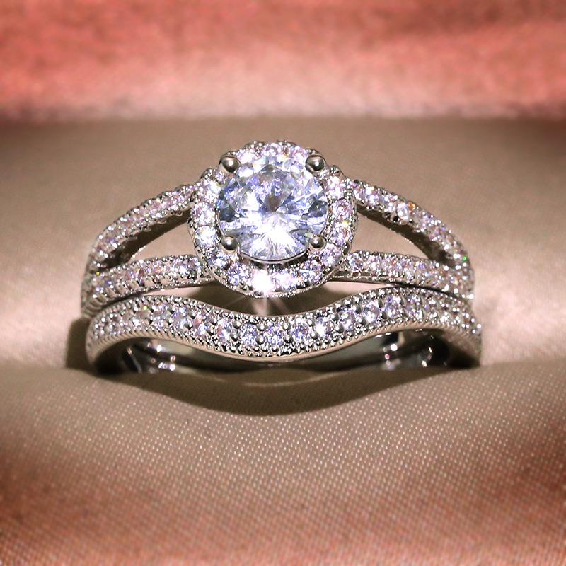 High Quality 4 Claws 2pcs Set Wedding Ring for Women Micro-inlaid Zircon Ring Set of Rings Jewelry Engagement Couple Love Ring 6
High Quality 4 Claws 2pcs Set Wedding Ring for Women Micro-inlaid Zircon Ring Set of Rings Jewelry Engagement Couple Love Ring 6