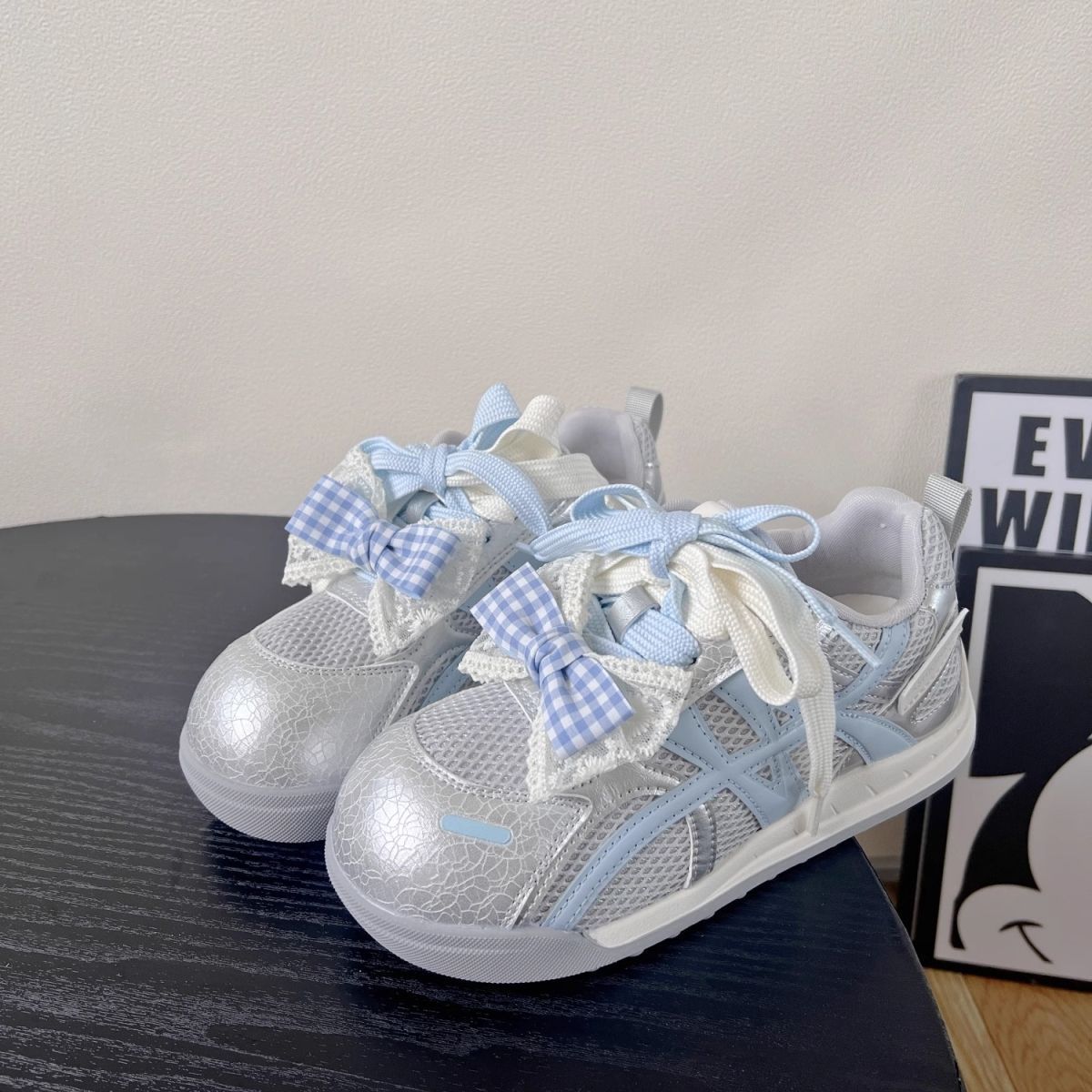 Silver gray Forrest Gump sneakers summer big head cute mesh breathable casual flat non-slip student running shoes 35
Silver gray Forrest Gump sneakers summer big head cute mesh breathable casual flat non-slip student running shoes 35