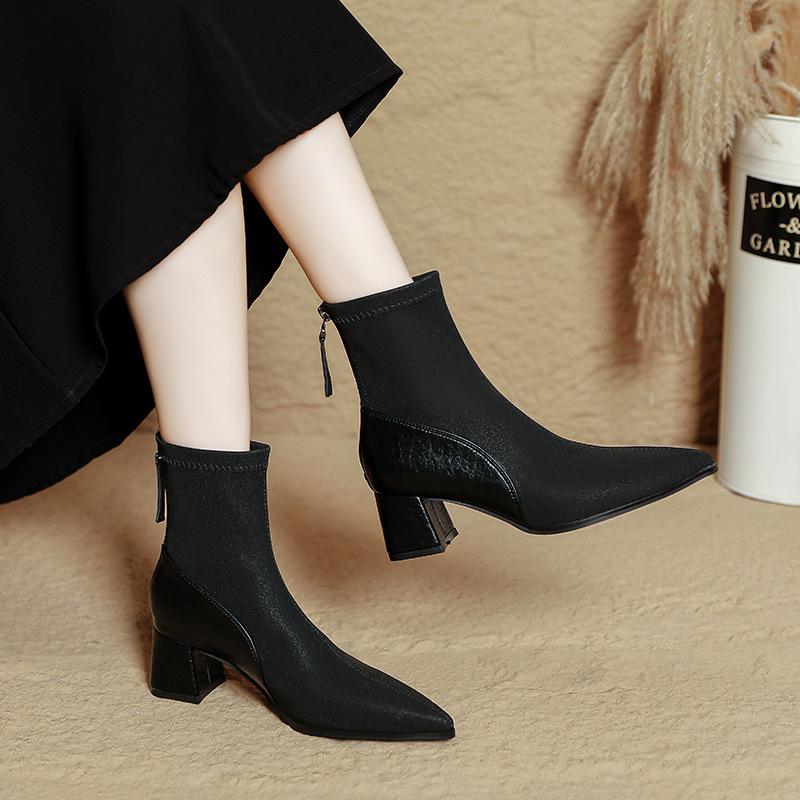 Pointed short boots women s thick heel new autumn and winter soft leather high heel thin boots medium boots small short boots 39
Pointed short boots women s thick heel new autumn and winter soft leather high heel thin boots medium boots small short boots 39