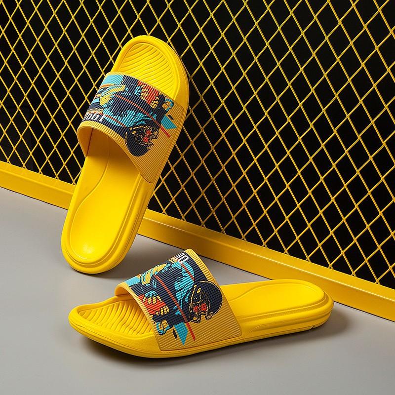 Домашні чоловічі літні мультяшні чоловічі шльопанці з нековзною м якою підошвою для носіння, сандалі, шльопанці 45 жовтий
Домашні чоловічі літні мультяшні чоловічі шльопанці з нековзною м якою підошвою для носіння, сандалі, шльопанці 45 жовтий