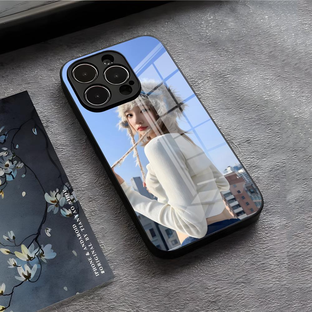 S-Singer Yuqi Phone Case For IPhone 17 Air 16 E Pro Max 15 14 13 Mini 12 Pro 11 Max Plus Black Glass Cover iPhone 13ProMax
S-Singer Yuqi Phone Case For IPhone 17 Air 16 E Pro Max 15 14 13 Mini 12 Pro 11 Max Plus Black Glass Cover iPhone 13ProMax