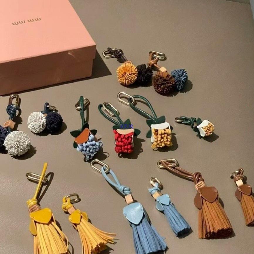 Early Spring Colorblock Handmade Miu Miu Small Pendant Shoe Charm Block Shoe Accessory
Early Spring Colorblock Handmade Miu Miu Small Pendant Shoe Charm Block Shoe Accessory