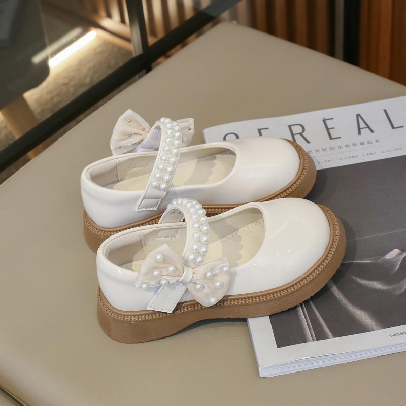 Girls Leather Shoes for Party Wedding Glossy Pearls Children Princess Shoes with Bowtie Round-toe Kids Performance Shoes Flats 26 бежевый
Girls Leather Shoes for Party Wedding Glossy Pearls Children Princess Shoes with Bowtie Round-toe Kids Performance Shoes Flats 26 бежевый