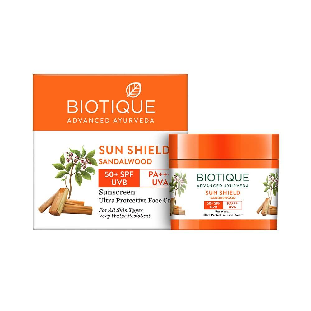 Biotique Bio Sandalwood Ультразащитный крем для лица SPF 50+ UVA/UVB Солнцезащитный крем (50 г)
Biotique Bio Sandalwood Ультразащитный крем для лица SPF 50+ UVA/UVB Солнцезащитный крем (50 г)