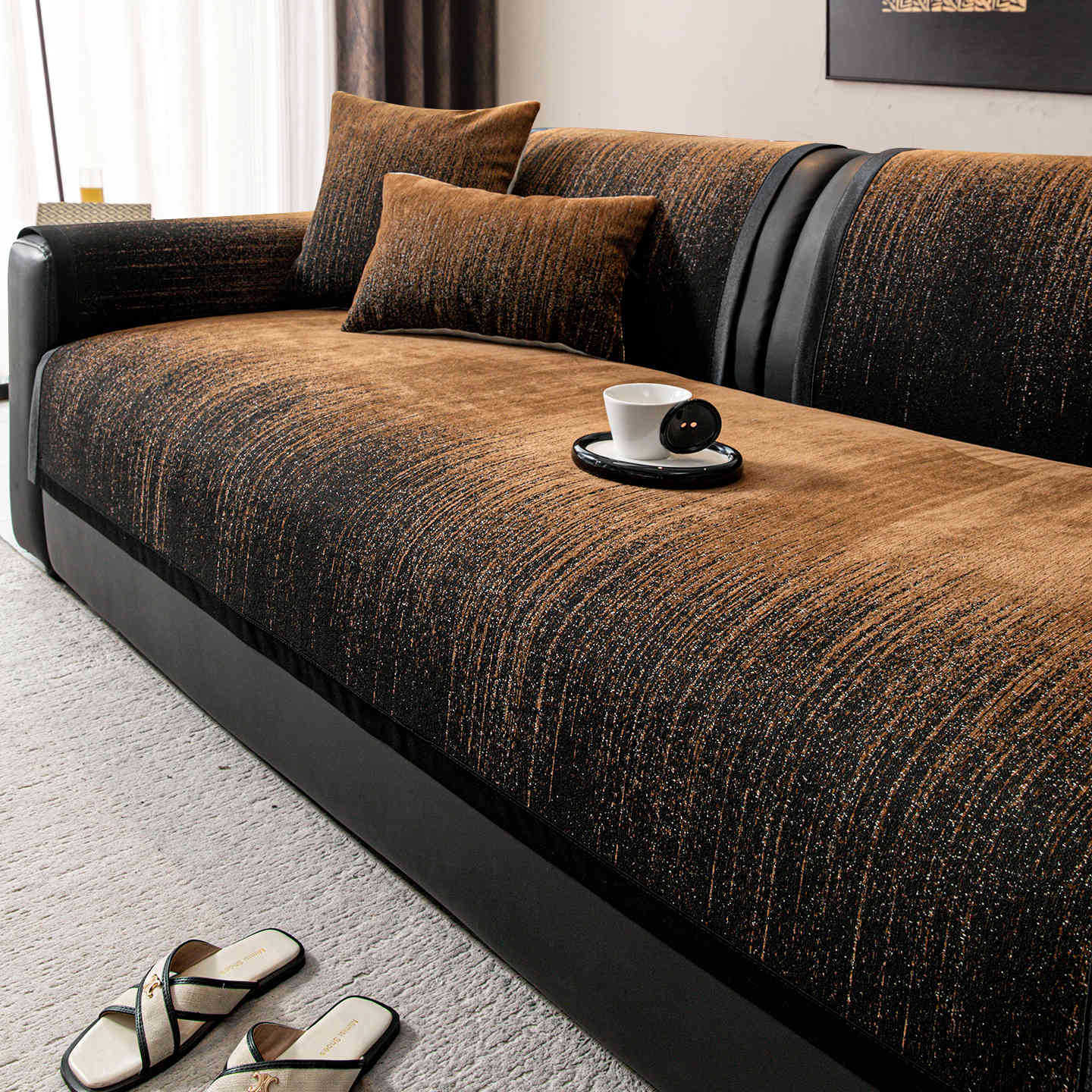 Sofa Cushion Suitable for All Seasons Light Luxury High-end Feeling Fixed Anti Slip Sofa Cushion Cover Cloth Towel 70X70CM
Sofa Cushion Suitable for All Seasons Light Luxury High-end Feeling Fixed Anti Slip Sofa Cushion Cover Cloth Towel 70X70CM