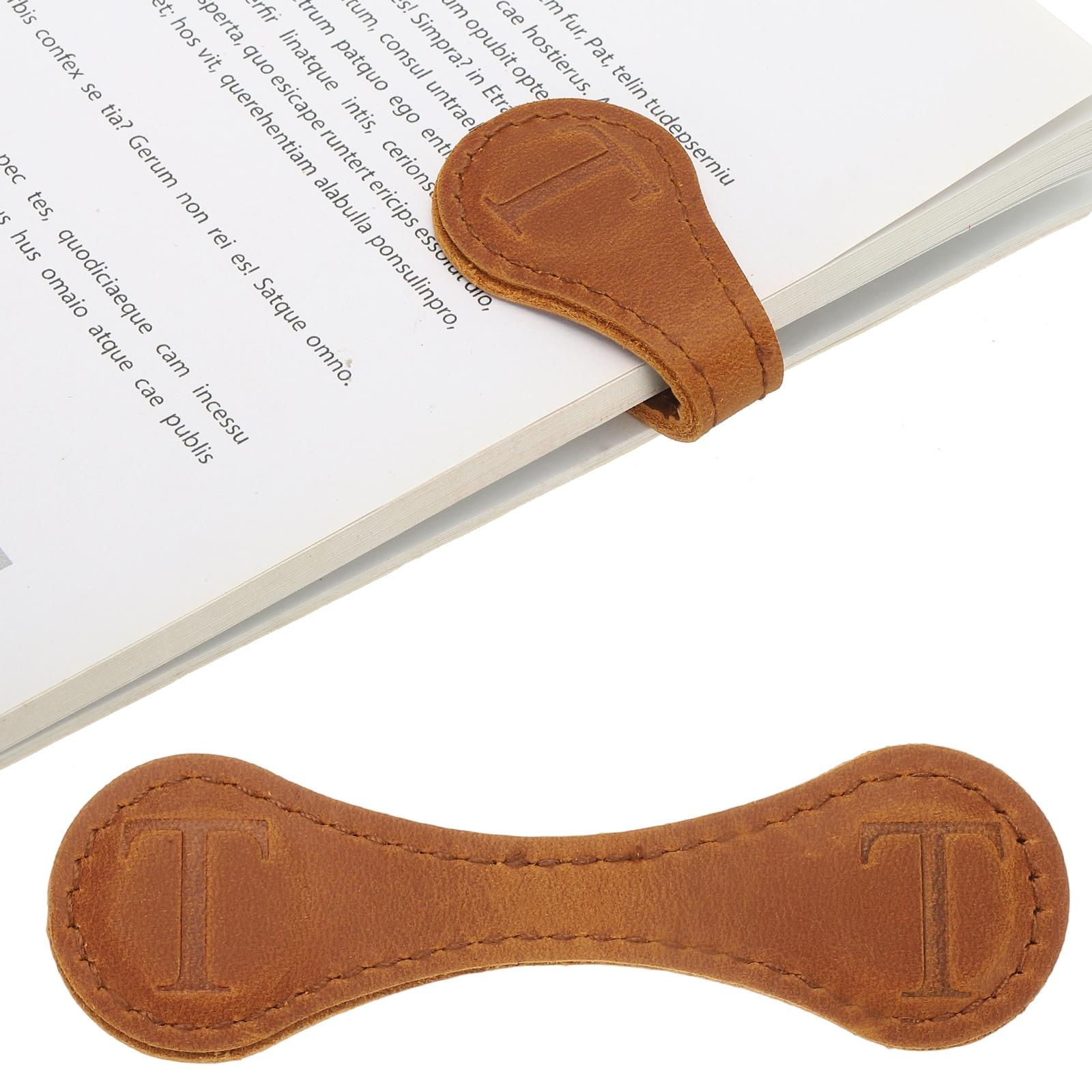 1Pcs Leather Magnetic Bookmarks Initial Book Marks Letter Magnet Page Markers Leather Notebook Planner Bookmark for Book Reading
1Pcs Leather Magnetic Bookmarks Initial Book Marks Letter Magnet Page Markers Leather Notebook Planner Bookmark for Book Reading