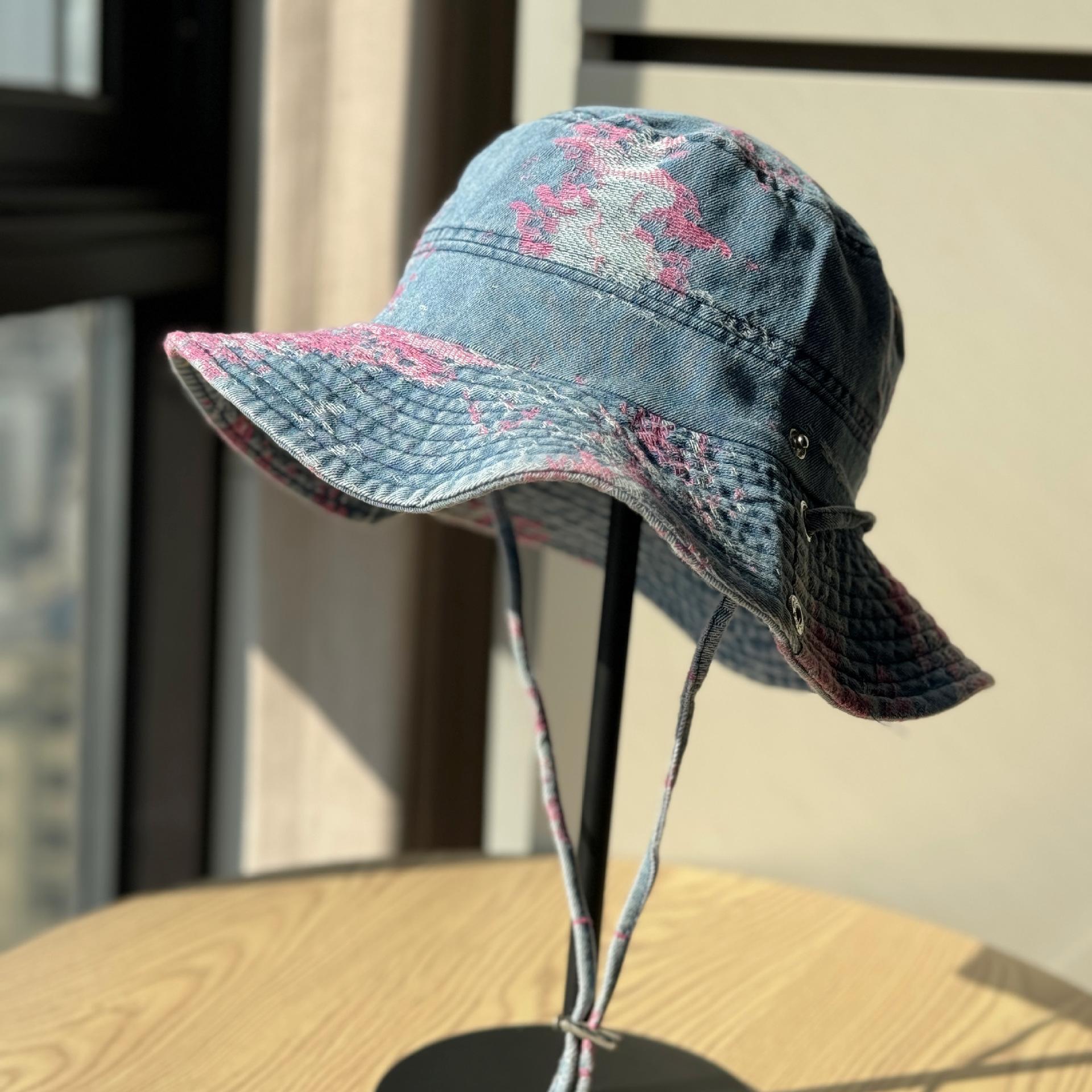 Korean-style vintage gradient denim bucket hat for women, fashionable, casual, versatile, outdoor sun protection, couple s trendy hat Adult54-60Adjustable темно-синього кольору
Korean-style vintage gradient denim bucket hat for women, fashionable, casual, versatile, outdoor sun protection, couple s trendy hat Adult54-60Adjustable темно-синього кольору