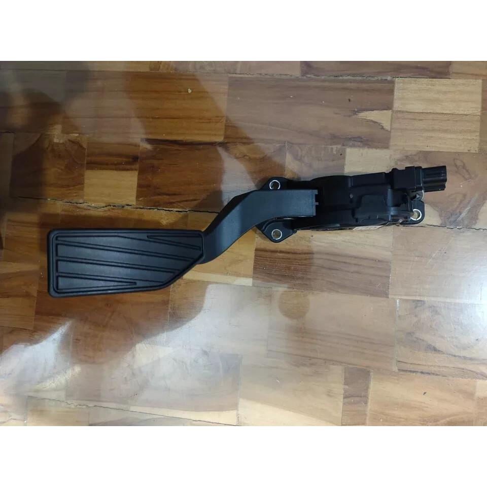 Control Pedal MARUTI BREZZA CIAZ ERTIGA GRAND VITARA S-CROSS SWIFT 49400M74L01
Control Pedal MARUTI BREZZA CIAZ ERTIGA GRAND VITARA S-CROSS SWIFT 49400M74L01