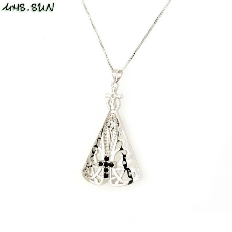 Religious Necklace - Double-sided Virgin Mary Crown with Cross and Zirconia Inlays NH05-3
Religious Necklace - Double-sided Virgin Mary Crown with Cross and Zirconia Inlays NH05-3