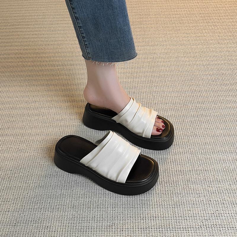 Leather pleated drag thick-soled one-word slippers women s casual outer wear flat-bottomed loose sandals 35 чёрный
Leather pleated drag thick-soled one-word slippers women s casual outer wear flat-bottomed loose sandals 35 чёрный