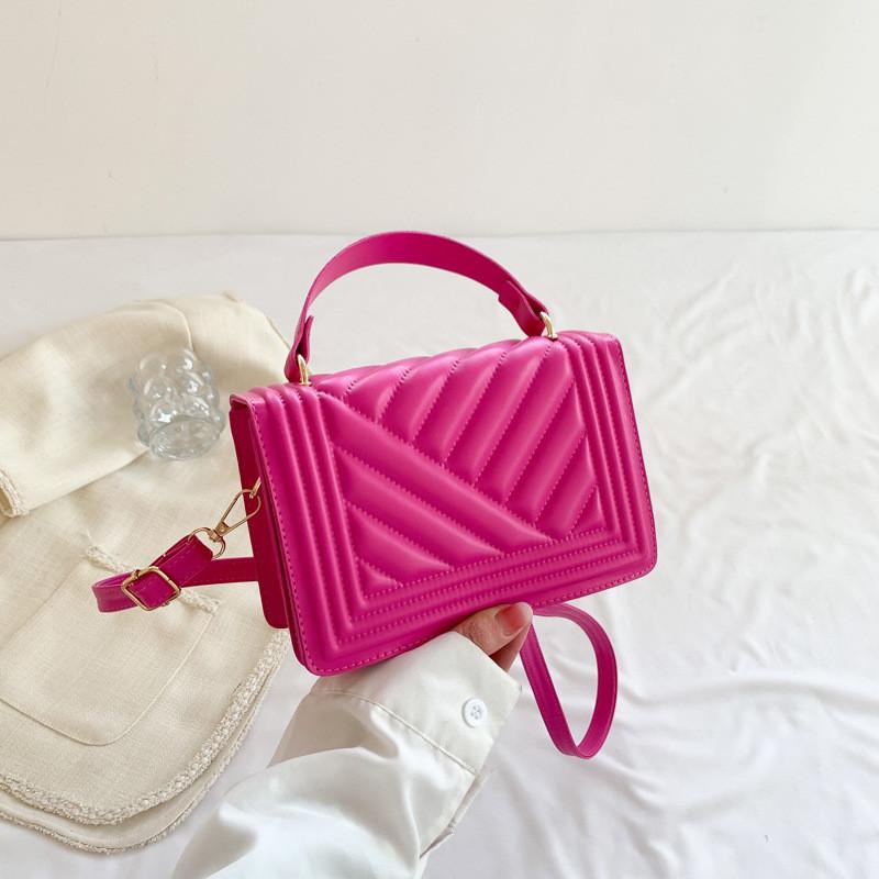 Chic Korean Fashion Shoulder Bag Versatile And Trendy Square Handbag For Daily Use рожевий червоний колір
Chic Korean Fashion Shoulder Bag Versatile And Trendy Square Handbag For Daily Use рожевий червоний колір