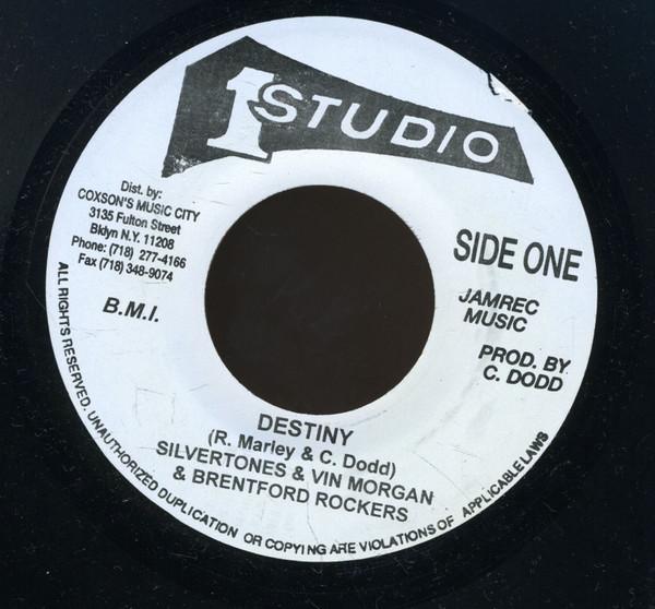 7inch Record SILVERTONES & VINCENT MORGAN & BREN - Destiny NONE Studio One Jamaica Reggae, Ska & Dub Used
7inch Record SILVERTONES & VINCENT MORGAN & BREN - Destiny NONE Studio One Jamaica Reggae, Ska & Dub Used