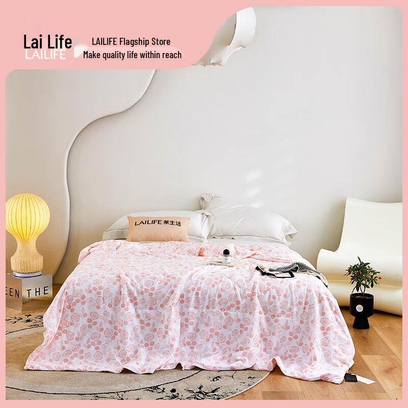 Lai Shenghuo Dance of Flowers Pink Cooling Summer Quilt
Lai Shenghuo Dance of Flowers Pink Cooling Summer Quilt
