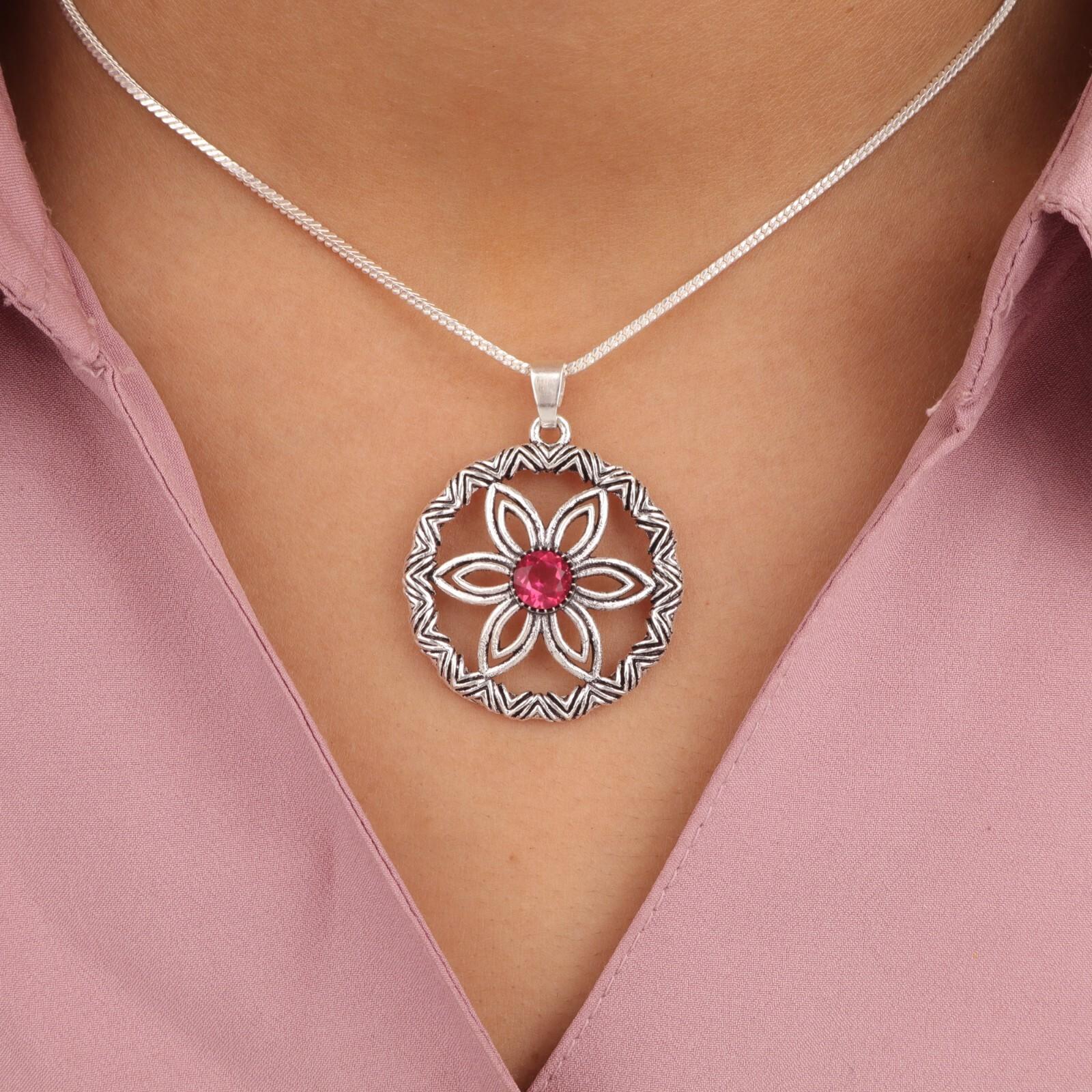 Natural Pink Rubellite Gemstone 925 Sterling Silver Ethnic Jewelry Pendant 1.48 CP-29-17
Natural Pink Rubellite Gemstone 925 Sterling Silver Ethnic Jewelry Pendant 1.48 CP-29-17