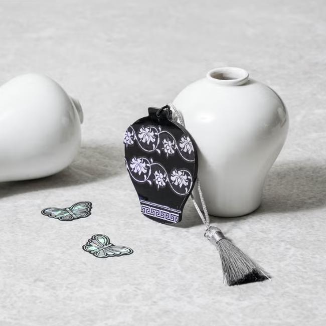 Коллекция корейской традиционной инкрустации перламутром (Магнит, Брелок DIY, Декоративный стикер для ящика, Набор визитниц) 4 вариант #DIY Keyring
Коллекция корейской традиционной инкрустации перламутром (Магнит, Брелок DIY, Декоративный стикер для ящика, Набор визитниц) 4 вариант #DIY Keyring