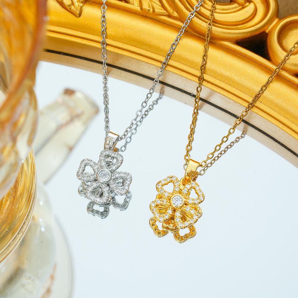 Titanium Steel Heart Four-Leaf Clover Rotating Necklace - Women s Light Luxury Versatile Clavicle Chain
Titanium Steel Heart Four-Leaf Clover Rotating Necklace - Women s Light Luxury Versatile Clavicle Chain