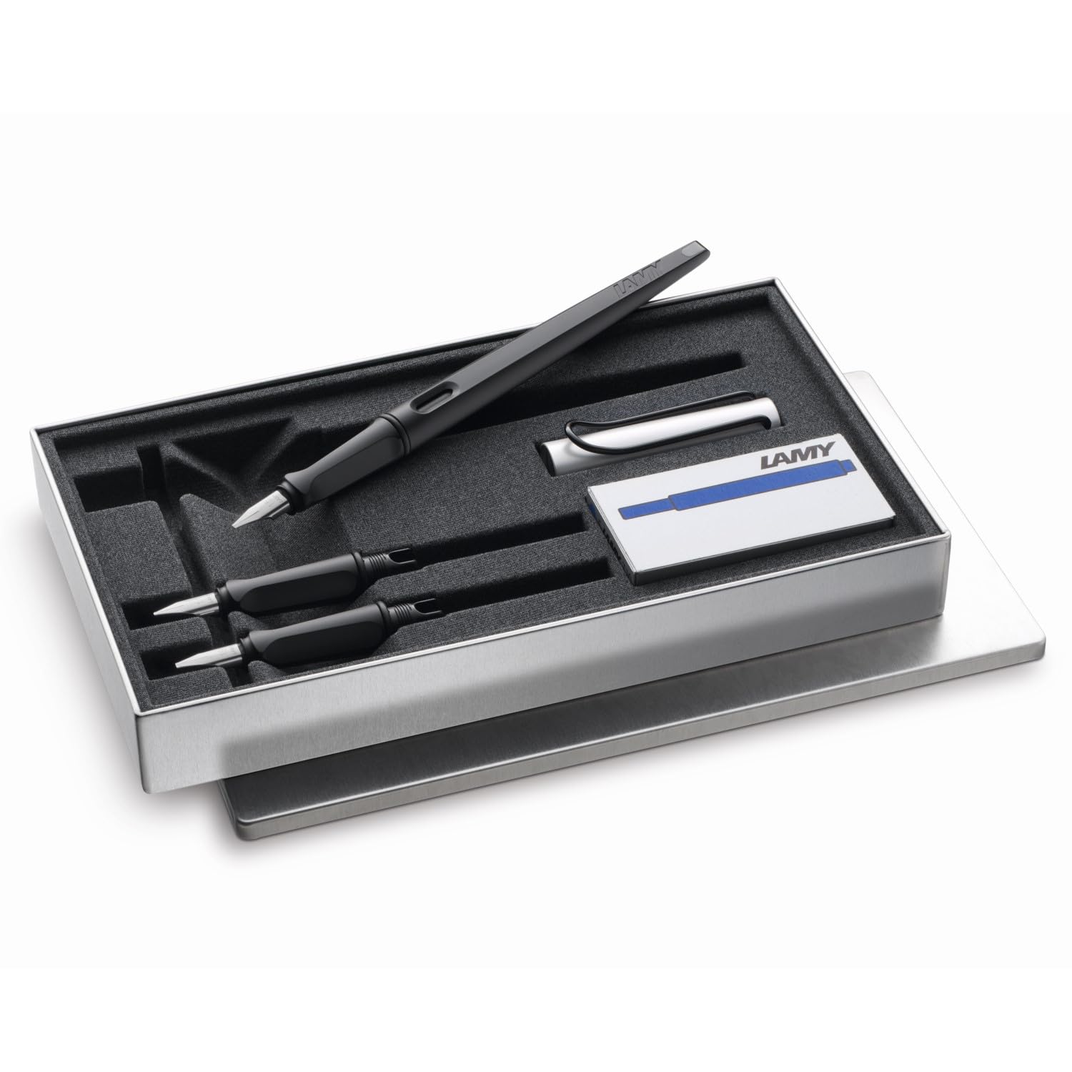 LAMY Joy Calligraphy Silver Black Official Set, Clip, L11SET, 1.1mm/1.5mm/1.9mm, Import.
LAMY Joy Calligraphy Silver Black Official Set, Clip, L11SET, 1.1mm/1.5mm/1.9mm, Import.