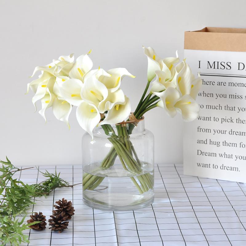 Common Calla Artificial Flower Soft Rubber Hand Feeling Fake Flower Cross-Border Hand Bouquet Home Decoration Wedding Photography Props Wholesale
Common Calla Artificial Flower Soft Rubber Hand Feeling Fake Flower Cross-Border Hand Bouquet Home Decoration Wedding Photography Props Wholesale