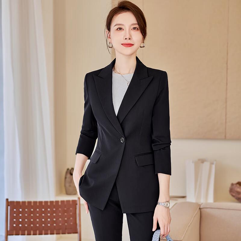 Women s Long-Sleeve Business Suit Set M
Women s Long-Sleeve Business Suit Set M