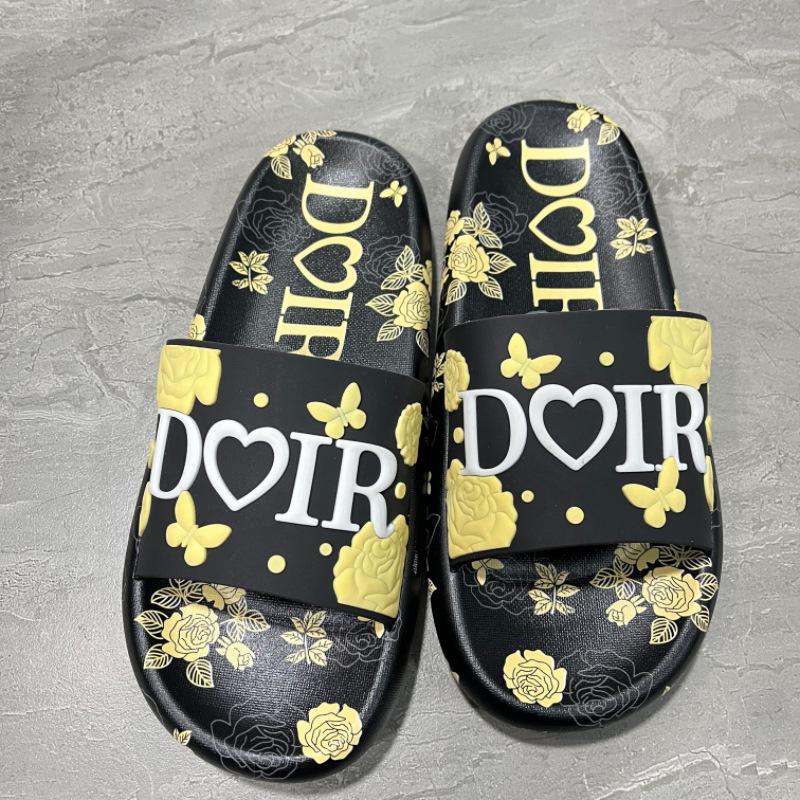 South East Asia Nigeria slippers beautiful head graffiti letter printing men s and women s slippers European and American totem style 36-37 чёрный
South East Asia Nigeria slippers beautiful head graffiti letter printing men s and women s slippers European and American totem style 36-37 чёрный