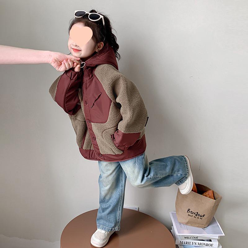 Girls 2025 Trendy Spring & Autumn Thickened Lamb Wool Jacket 140 cm красный
Girls 2025 Trendy Spring & Autumn Thickened Lamb Wool Jacket 140 cm красный