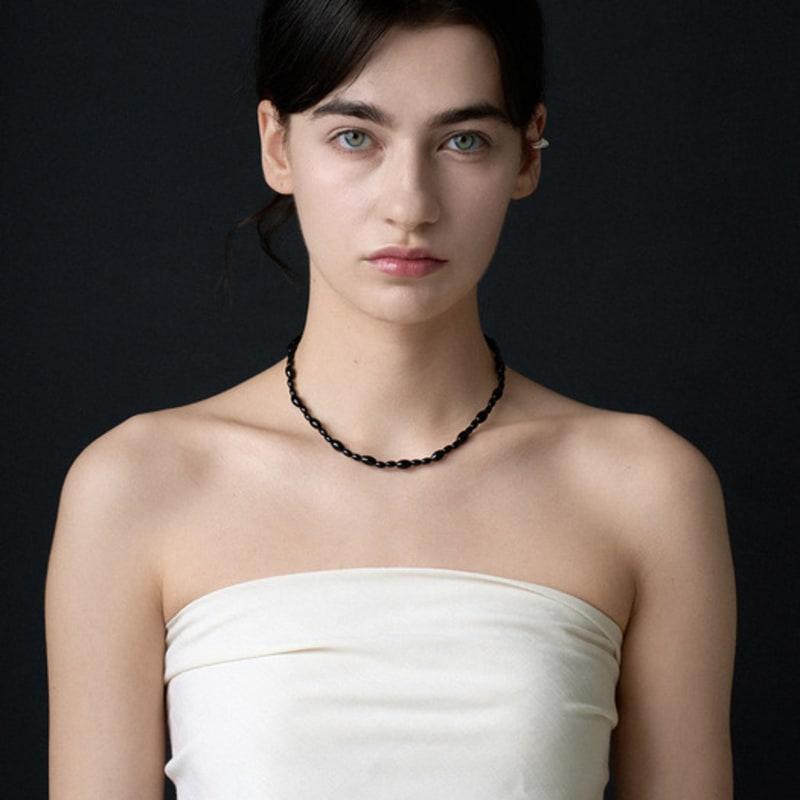 TIERNO N.026/ONYX NECKLACE black
TIERNO N.026/ONYX NECKLACE black