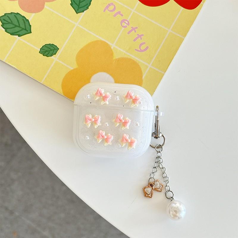 Butterfly Tie Pearl Pendant Apple Bluetooth Earphone Cover Airpods4 Flash Powder Airpodspro Women s New Style Airpods 4
Butterfly Tie Pearl Pendant Apple Bluetooth Earphone Cover Airpods4 Flash Powder Airpodspro Women s New Style Airpods 4
