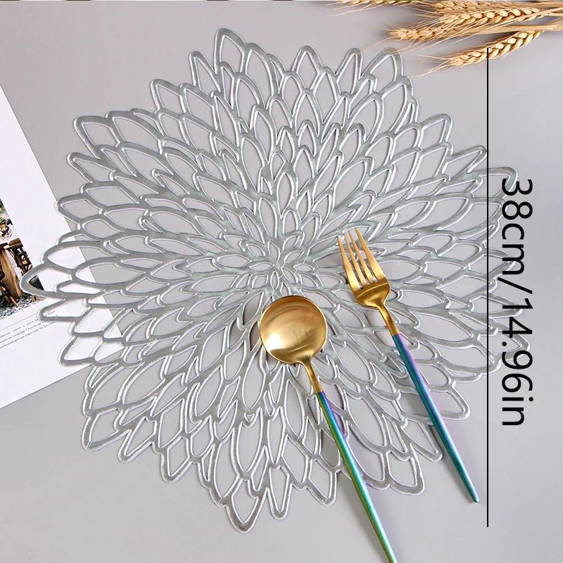 Hibiscus Flower Placemat for Dining Table Hollow Pad Coaster Pads Table Bowl Mats Gold Dining Table Mat Non-slip insulation 38cm&Flower срібний
Hibiscus Flower Placemat for Dining Table Hollow Pad Coaster Pads Table Bowl Mats Gold Dining Table Mat Non-slip insulation 38cm&Flower срібний